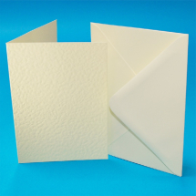 CRAFT UK A6 IVORY HAMMERED CARDS/ENVELOPES 50 PACK W110